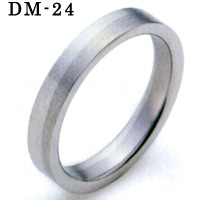 DM-24 Pt900/K18WG �����O